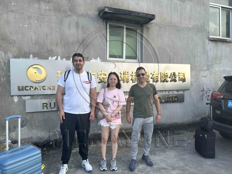 Customers Visit the Factory to Test Cocoa Butter Refining Equipment