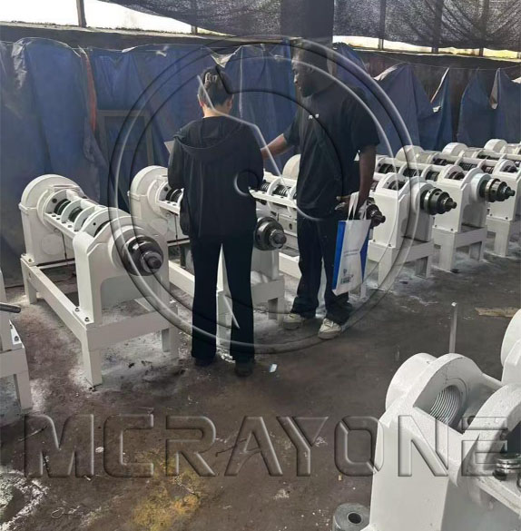 Overseas Customer Visits Our Factory for On-Site Inspection of Oil Press Equipment